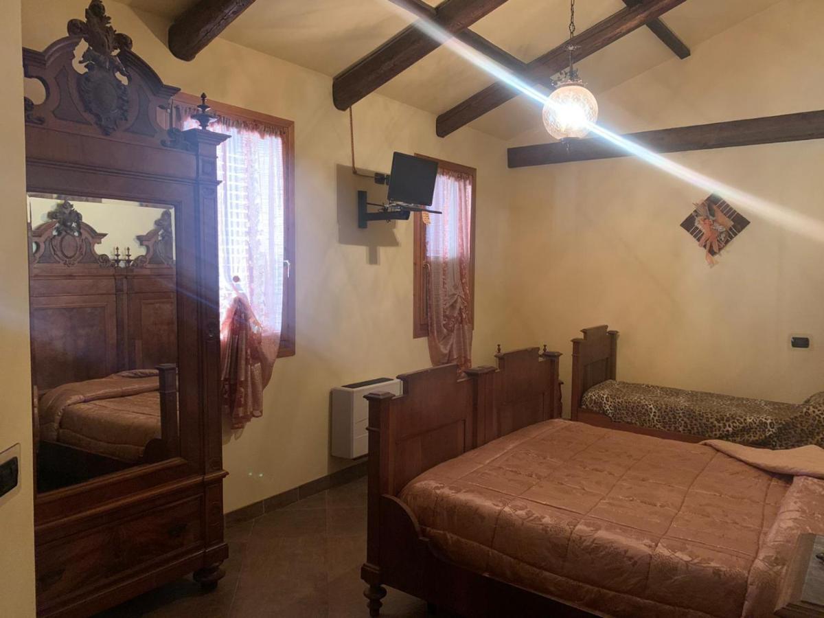 B&B Dal Fiocinino Comacchio Kültér fotó